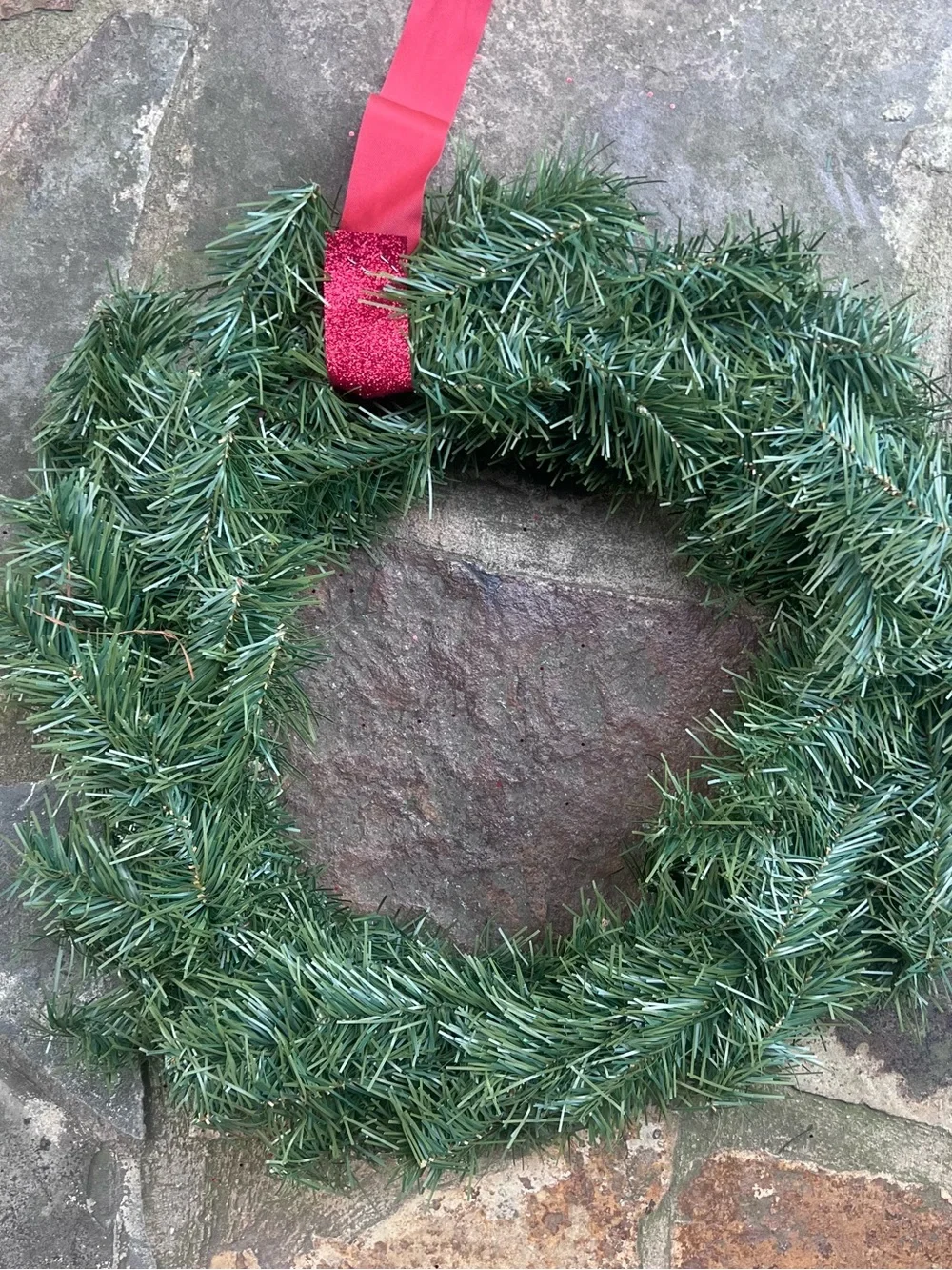 Festive Green Holiday Wreath with Sparkling Red Bow